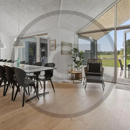 Amazing Home In Bogense With Sauna Semesterbostad